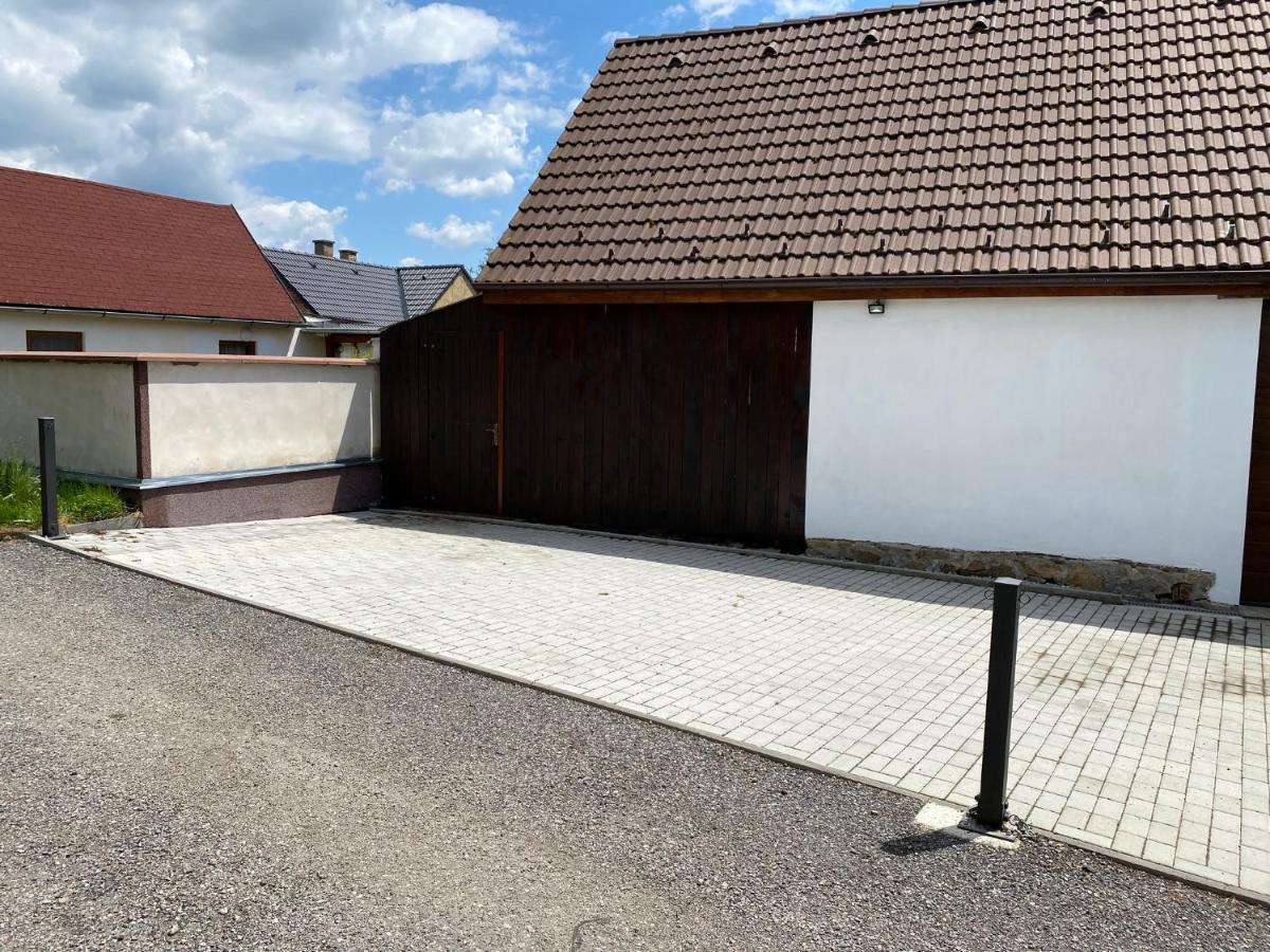 U Nas Na Chalupe Villa Borovany  Buitenkant foto
