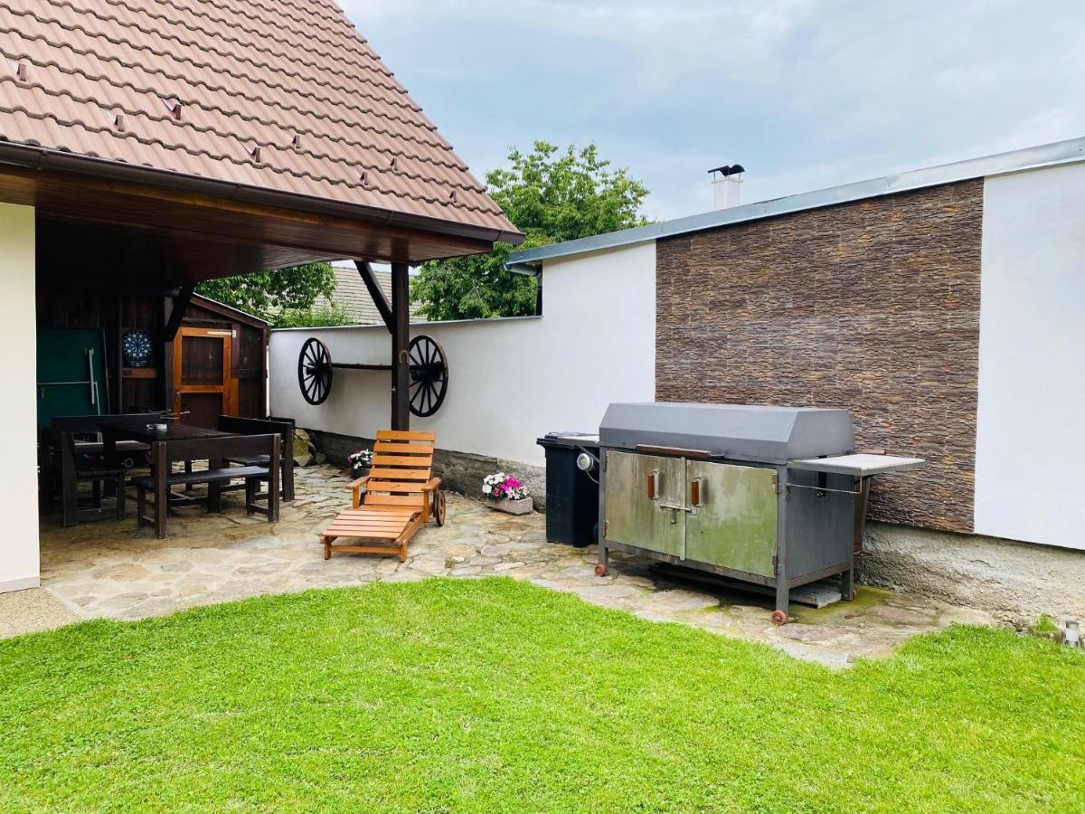 U Nas Na Chalupe Villa Borovany  Buitenkant foto